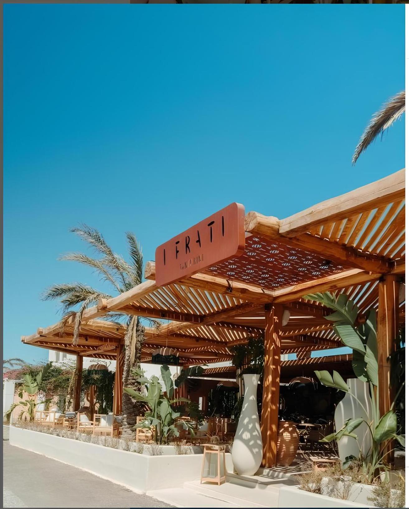 Frati Villas Beachfront Perivolos  Buitenkant foto